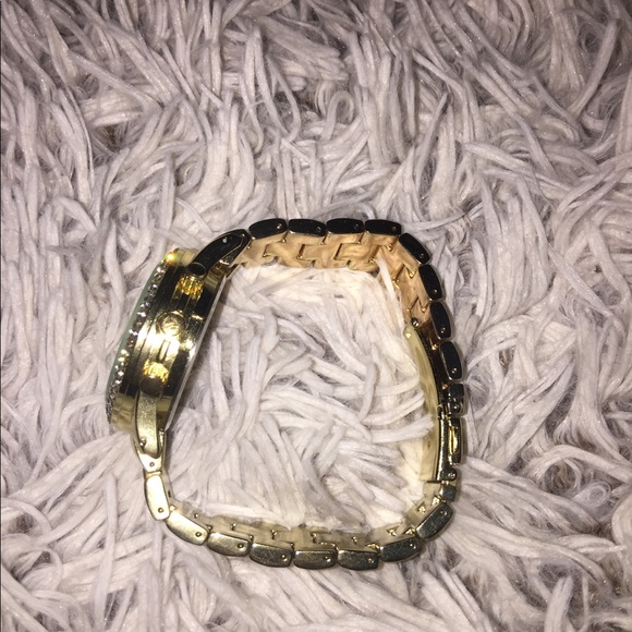 Michael Kors Watch - Picture 4 of 8